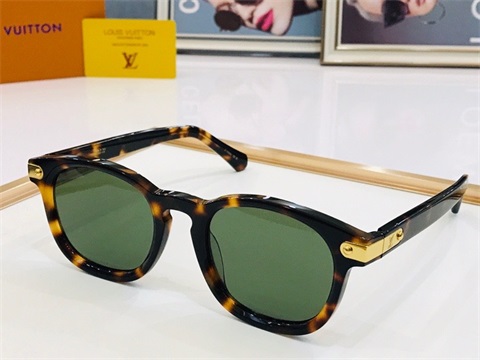 LV sunglass-561